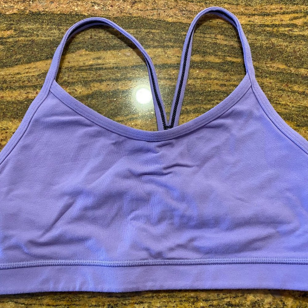 Lululemon Flow Y Bra, 6, Small Purple Lavender
